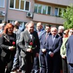 Градоначелник Градишке Зоран Аџић данас је на обиљежавању 30. годишњице хрватске војне акције “Бљесак” истакао да сјећање на прогон 15.000 Срба из Западне Славоније 1995. године остаје трајно у колективном памћењу српског народа.